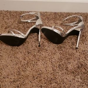 Qupid Shoes - Qupid Heels SZ 8.5 LEFT Qupid Shoes - Qupid Heels SZ 8.5 LEFT